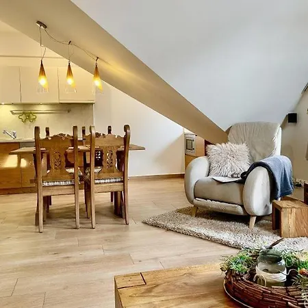 Apart-center Pod Orlem Apartamento *